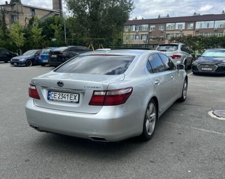 Сірий Лексус ЛС, об'ємом двигуна 5 л та пробігом 230 тис. км за 14800 $, фото 5 на Automoto.ua