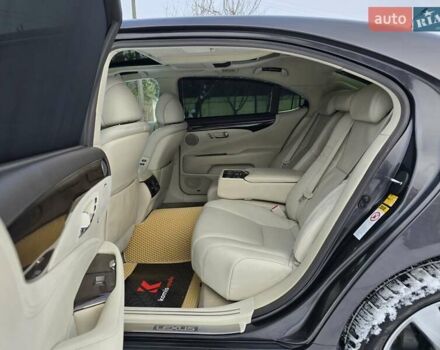 Сірий Лексус ЛС, об'ємом двигуна 5 л та пробігом 237 тис. км за 15499 $, фото 88 на Automoto.ua