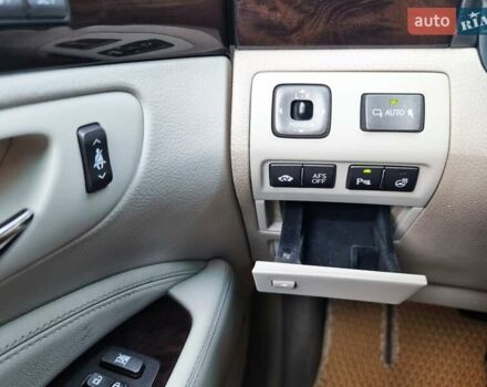 Серый Лексус ЛС, объемом двигателя 4.97 л и пробегом 237 тыс. км за 16999 $, фото 34 на Automoto.ua