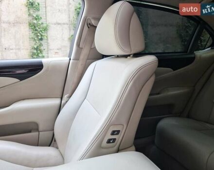 Серый Лексус ЛС, объемом двигателя 4.97 л и пробегом 237 тыс. км за 16999 $, фото 53 на Automoto.ua