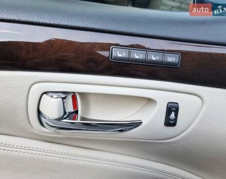 Серый Лексус ЛС, объемом двигателя 4.97 л и пробегом 237 тыс. км за 16999 $, фото 23 на Automoto.ua