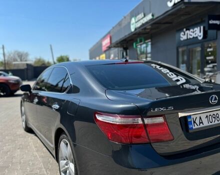 Сірий Лексус ЛС, об'ємом двигуна 4.61 л та пробігом 193 тис. км за 7800 $, фото 8 на Automoto.ua