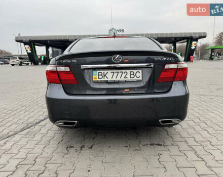 Серый Лексус ЛС, объемом двигателя 4.6 л и пробегом 116 тыс. км за 11700 $, фото 7 на Automoto.ua