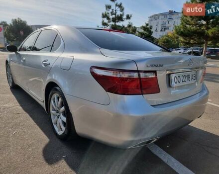 Сірий Лексус ЛС, об'ємом двигуна 4.61 л та пробігом 238 тис. км за 9500 $, фото 26 на Automoto.ua