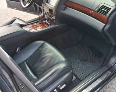 Серый Лексус ЛС, объемом двигателя 5 л и пробегом 340 тыс. км за 14500 $, фото 19 на Automoto.ua