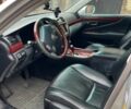 Серый Лексус ЛС, объемом двигателя 4.6 л и пробегом 241 тыс. км за 11088 $, фото 4 на Automoto.ua