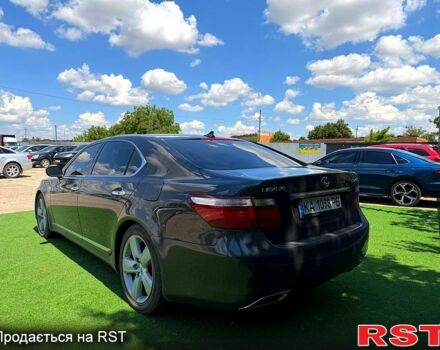 Сірий Лексус ЛС, об'ємом двигуна 4.6 л та пробігом 0 тис. км за 9999 $, фото 2 на Automoto.ua