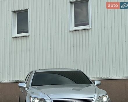 Серый Лексус ЛС, объемом двигателя 4.61 л и пробегом 178 тыс. км за 12300 $, фото 2 на Automoto.ua