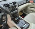 Сірий Лексус ЛС, об'ємом двигуна 5 л та пробігом 237 тис. км за 15499 $, фото 78 на Automoto.ua