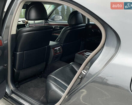 Серый Лексус ЛС, объемом двигателя 4.6 л и пробегом 195 тыс. км за 9950 $, фото 30 на Automoto.ua