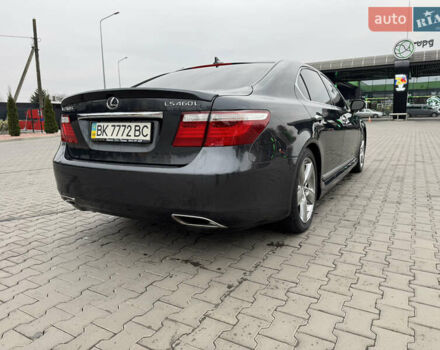 Серый Лексус ЛС, объемом двигателя 4.6 л и пробегом 116 тыс. км за 11700 $, фото 6 на Automoto.ua