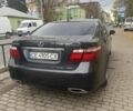 Серый Лексус ЛС, объемом двигателя 4.6 л и пробегом 260 тыс. км за 7900 $, фото 1 на Automoto.ua