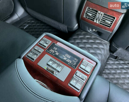 Серый Лексус ЛС, объемом двигателя 4.61 л и пробегом 238 тыс. км за 13000 $, фото 26 на Automoto.ua