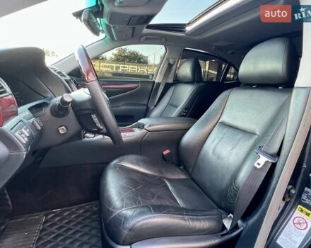 Сірий Лексус ЛС, об'ємом двигуна 4.61 л та пробігом 230 тис. км за 13900 $, фото 18 на Automoto.ua