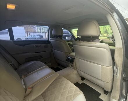 Серый Лексус ЛС, объемом двигателя 4.6 л и пробегом 260 тыс. км за 7900 $, фото 5 на Automoto.ua