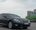 Серый Лексус ЛС, объемом двигателя 4.6 л и пробегом 99 тыс. км за 14900 $, фото 1 на Automoto.ua