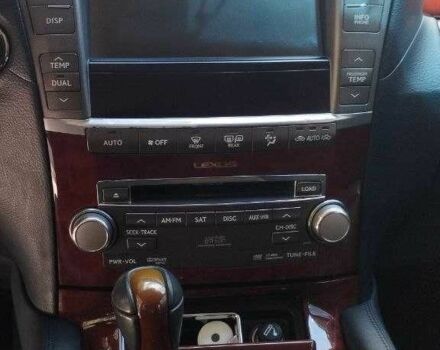 Серый Лексус ЛС, объемом двигателя 0 л и пробегом 95 тыс. км за 15500 $, фото 4 на Automoto.ua