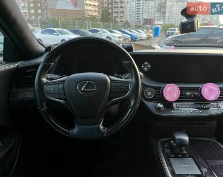 Сірий Лексус ЛС, об'ємом двигуна 3.5 л та пробігом 95 тис. км за 39490 $, фото 15 на Automoto.ua