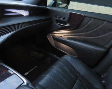 Сірий Лексус ЛС, об'ємом двигуна 3.5 л та пробігом 46 тис. км за 20500 $, фото 9 на Automoto.ua