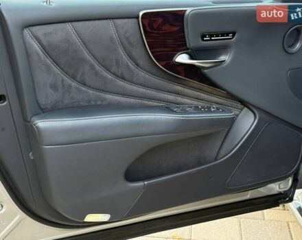 Серый Лексус ЛС, объемом двигателя 3.46 л и пробегом 59 тыс. км за 79999 $, фото 24 на Automoto.ua