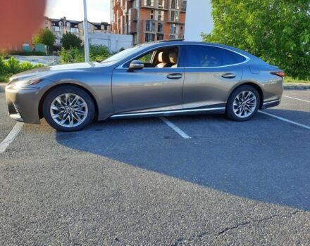 Серый Лексус ЛС, объемом двигателя 3.5 л и пробегом 65 тыс. км за 42500 $, фото 1 на Automoto.ua