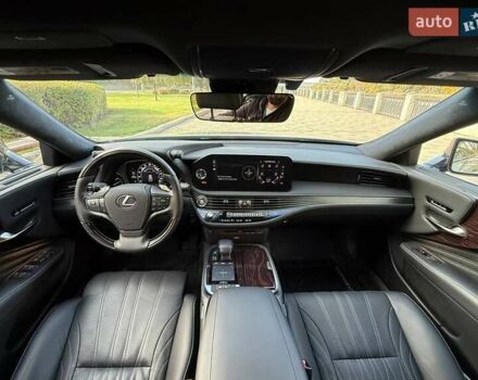 Серый Лексус ЛС, объемом двигателя 3.46 л и пробегом 59 тыс. км за 79999 $, фото 12 на Automoto.ua