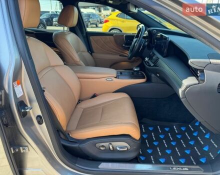 Серый Лексус ЛС, объемом двигателя 3.45 л и пробегом 15 тыс. км за 69900 $, фото 39 на Automoto.ua