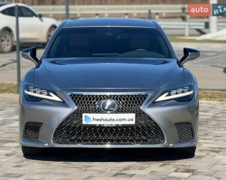 Серый Лексус ЛС, объемом двигателя 3.45 л и пробегом 15 тыс. км за 69900 $, фото 1 на Automoto.ua