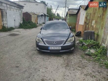 Сірий Лексус ЛС, об'ємом двигуна 4.61 л та пробігом 170 тис. км за 7900 $, фото 1 на Automoto.ua