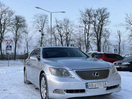 Серый Лексус ЛС, объемом двигателя 4.61 л и пробегом 264 тыс. км за 9000 $, фото 1 на Automoto.ua