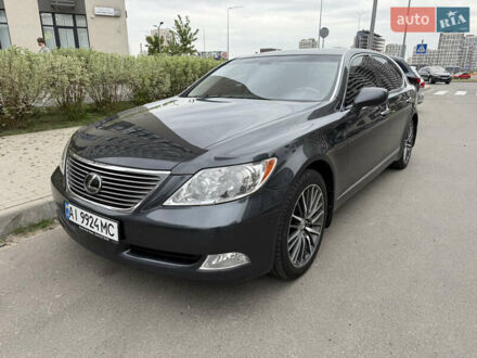 Лексус ЛС 2007 в Киеве на Automoto.ua Серый Лексус ЛС, объемом двигателя 4.61 л и пробегом 160 тыс. км за 10800 $, фото 1 на Automoto.ua