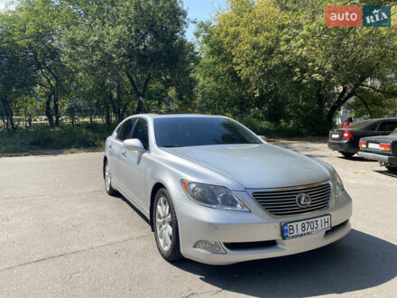 Лексус ЛС 2007 у Полтаві на Automoto.ua Сірий Лексус ЛС, об'ємом двигуна 4.61 л та пробігом 222 тис. км за 11500 $, фото 1 на Automoto.ua