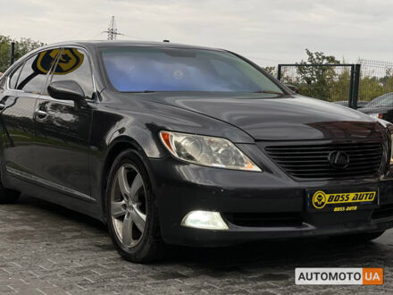 Серый Лексус ЛС, объемом двигателя 4.6 л и пробегом 245 тыс. км за 9800 $, фото 1 на Automoto.ua