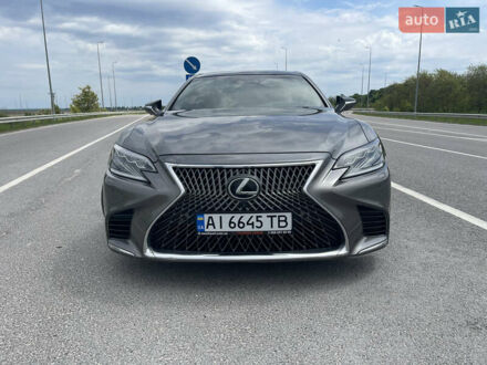 Лексус ЛС 2019 в Киеве на Automoto.ua Серый Лексус ЛС, объемом двигателя 3.46 л и пробегом 83 тыс. км за 47500 $, фото 1 на Automoto.ua
