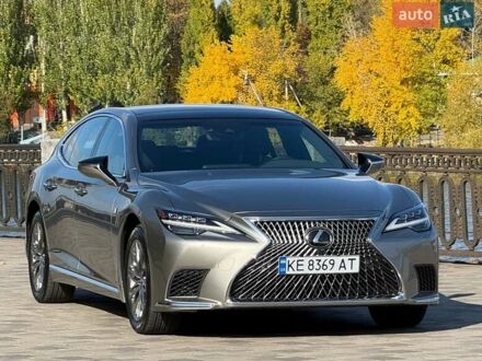 Лексус ЛС 2020 в Днепре (Днепропетровске) на Automoto.ua Серый Лексус ЛС, объемом двигателя 3.46 л и пробегом 59 тыс. км за 79999 $, фото 1 на Automoto.ua