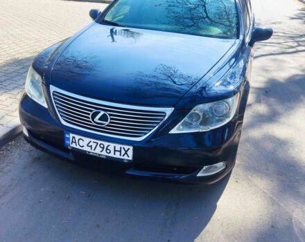 Синий Лексус ЛС, объемом двигателя 4.6 л и пробегом 300 тыс. км за 8000 $, фото 1 на Automoto.ua