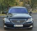 Синий Лексус ЛС, объемом двигателя 4.61 л и пробегом 229 тыс. км за 10000 $, фото 1 на Automoto.ua