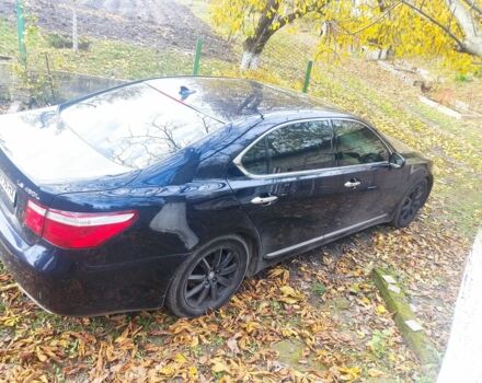 Синий Лексус ЛС, объемом двигателя 4 л и пробегом 220 тыс. км за 10717 $, фото 2 на Automoto.ua