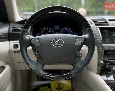 Лексус ЛС 2007 в Львове на Automoto.ua Синий Лексус ЛС, объемом двигателя 4.61 л и пробегом 224 тыс. км за 7550 $, фото 10 на Automoto.ua