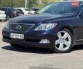 Синій Лексус ЛС, об'ємом двигуна 4.61 л та пробігом 260 тис. км за 9499 $, фото 1 на Automoto.ua