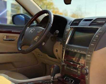 Синий Лексус ЛС, объемом двигателя 4.6 л и пробегом 163 тыс. км за 13499 $, фото 17 на Automoto.ua