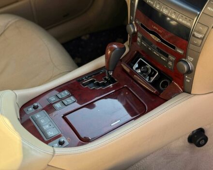 Синий Лексус ЛС, объемом двигателя 4.6 л и пробегом 163 тыс. км за 13499 $, фото 18 на Automoto.ua