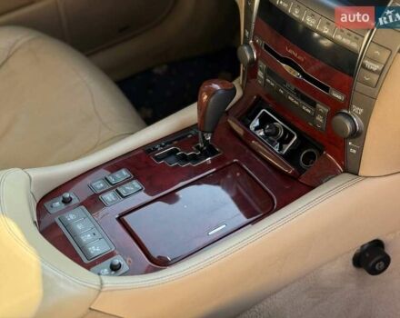 Синий Лексус ЛС, объемом двигателя 4.6 л и пробегом 163 тыс. км за 13499 $, фото 18 на Automoto.ua