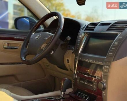 Синий Лексус ЛС, объемом двигателя 4.6 л и пробегом 163 тыс. км за 13499 $, фото 17 на Automoto.ua