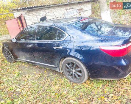 Синий Лексус ЛС, объемом двигателя 4.61 л и пробегом 298 тыс. км за 9000 $, фото 1 на Automoto.ua