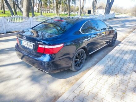 Синий Лексус ЛС, объемом двигателя 4.6 л и пробегом 300 тыс. км за 8000 $, фото 1 на Automoto.ua