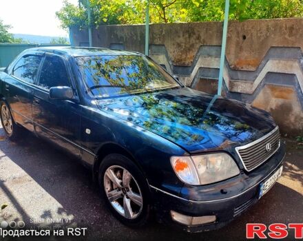 Зеленый Лексус ЛС, объемом двигателя 4 л и пробегом 300 тыс. км за 3000 $, фото 1 на Automoto.ua