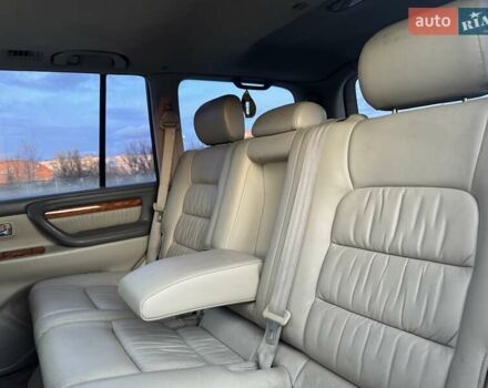 Білий Лексус ЛХ, об'ємом двигуна 4.7 л та пробігом 252 тис. км за 16499 $, фото 25 на Automoto.ua