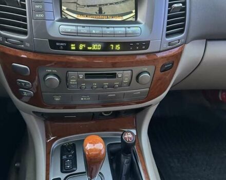 Білий Лексус ЛХ, об'ємом двигуна 4.7 л та пробігом 252 тис. км за 14999 $, фото 45 на Automoto.ua