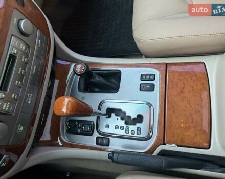 Білий Лексус ЛХ, об'ємом двигуна 4.7 л та пробігом 252 тис. км за 14999 $, фото 46 на Automoto.ua